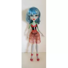 Boneca Monster High Ghoulia Yelps Skull Shores Mattel