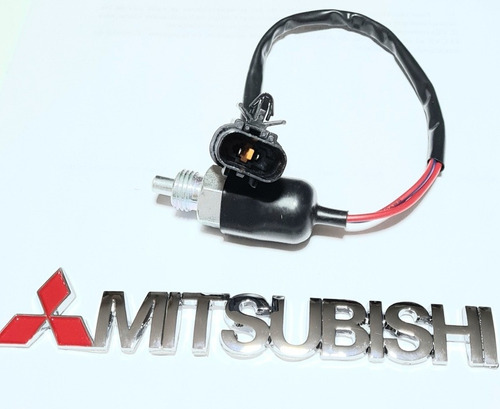 Switch Retroceso Mitsubishi Montero Sport 1997-2010 Foto 3