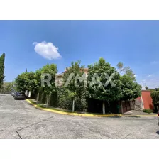 Casa En Venta Para Remodelar En Cda. Bosque De Olinalá