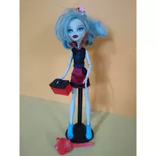 Boneca Monster High Ghoulia Yelps Scaris City Os Frights 