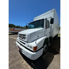 Mercedes Benz 1318 - 4x2 - 2008 - Baú