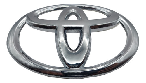 Emblema Parrilla Toyota Hilux Cromado Del 2012 Al 2015 Foto 3