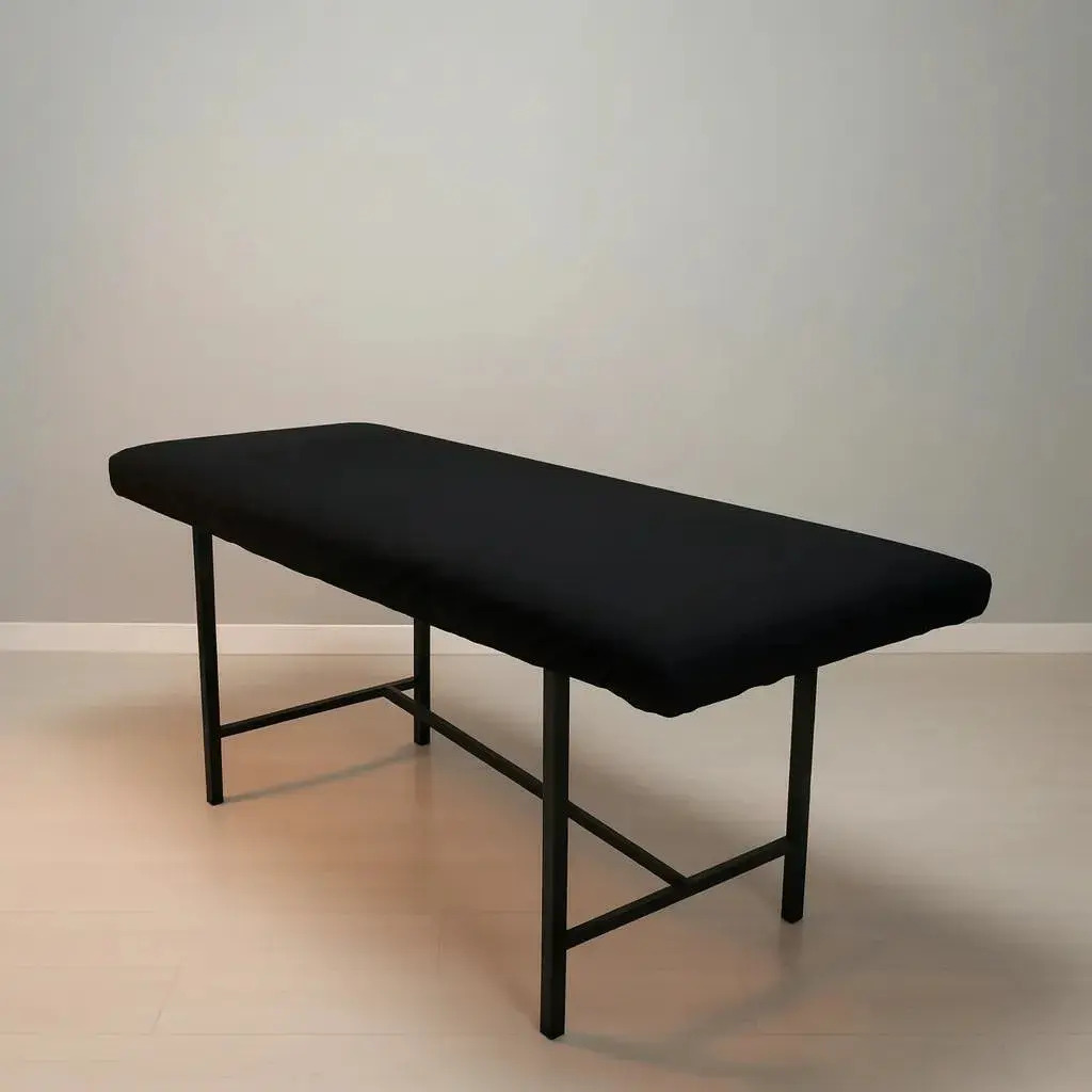 Cubre Camilla Ajustable Elásticos Tela Reutilizable 2.10x90 Color Negro