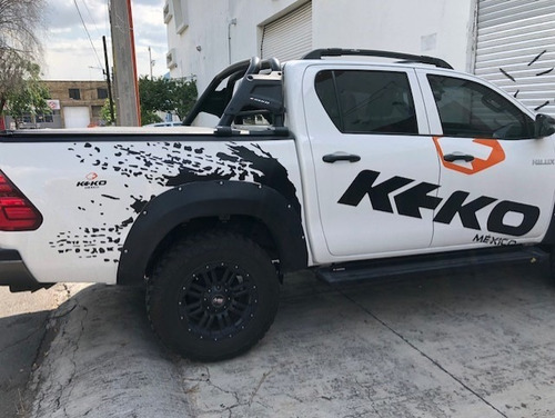 Estribos Estribo Posa Pies Keko Toyota Hilux  2016-2019 Foto 6