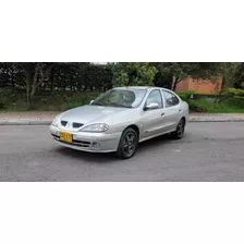 Renault Megane 1.6 Automático 