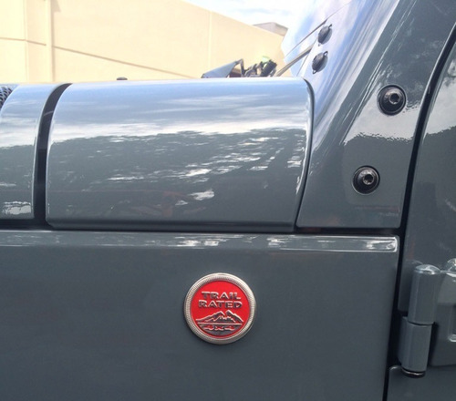 Emblema Trail Rated 4x4 Para Jeep Autoadherible Color Rojo Foto 6
