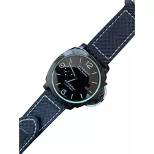 Reloj Panerai Luminor Marina Negro Automático Zafiro Nylon.