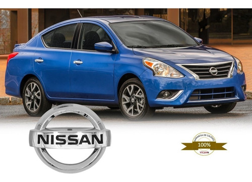 Emblema Parra Parrilla Nissan Versa 2016-2021. Foto 2