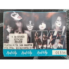 Entrada Colección Kiss River 1997