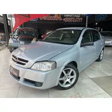 Astra 2.0 Mpfi 8v Gasolina 4p Manual