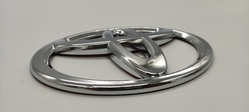 Toyota Fortuner Emblema Persiana 17cm Ancho Foto 5