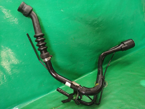 Tubo De Llenado Gasolina Toyota Yaris Sedan Modelo 2005-2011 Foto 8