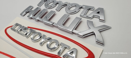 Toyota Hilux Vigo Emblemas Y Calcomanias X 4 Foto 5