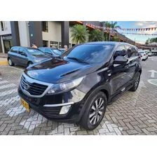 Kia Sportage Revolution,4x4,at