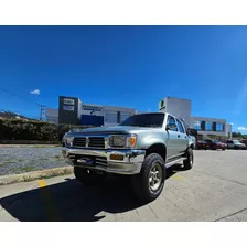 Toyota Hilux 2.4 4x4 1997