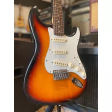 Guitarra Squier Strato California C Fender Noiseless - Usada