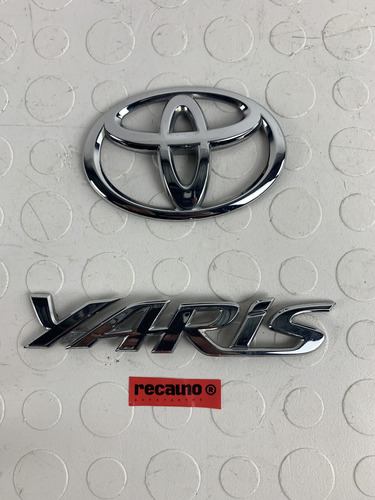 Emblemas Traseros Toyota Yaris Core 2017 Foto 2