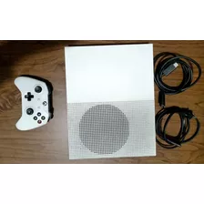 Xbox One S - 1tb - Usado
