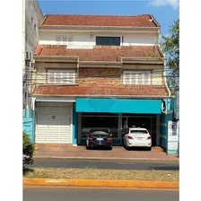 Vendo Casa Con Local Comercial Sobre Avenida Irrazábal: 4 Habitaciones Y 7 Baños.