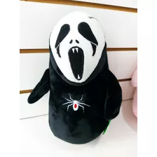 Boneco Pelúcia Pânico Ghostface 26cm Halloween Preto Enfeite