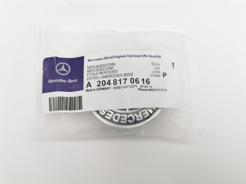 Emblema Mercedes Benz Cofre Original  C250 C300 C350 E280  Foto 8
