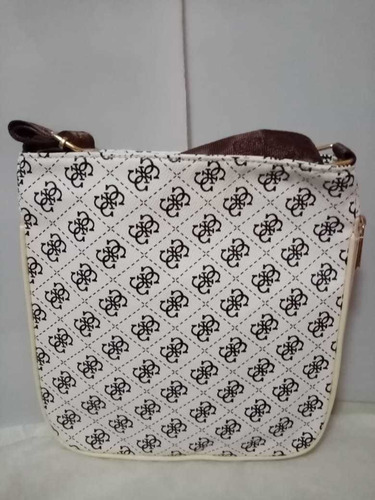 Mariconera Bolsa Caballero Gucci Y Burberry Guess C/u en venta en  Cuauhtémoc Distrito Federal por sólo $ 300.00 - Ocompra.com Mexico