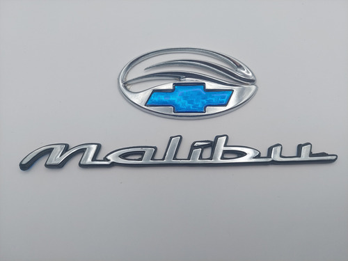 Emblemas Cajuela Chevrolet Malibu De 1997 Al 2003 Foto 2