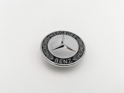 Emblema Mercedes Benz Cofre Original  C250 C300 C350 E280  Foto 9