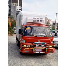 Daihatsu Con Furgón 2006 Cama Larga Inicial 550