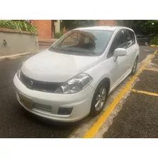 Nissan Tiida Premium Hb, Con Gas