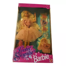 Locket Surprise Barbie