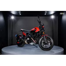 Ducati Scrambler 800 Full Throttle