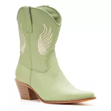 Bota Texana Fem Country Cano Medio Couro Plume Silverado