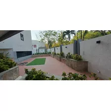 Abc. A854. Apartamento En Venta, Ubicado En Piso Bajo En La Urb. El Parral Res. Karenna. Cuenta Con Planta 50%. (3,2,2 - 116,5)