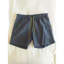 Short Volcom Niños. 