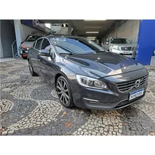 Volvo S60 2.0 T4 Momentum Gasolina 4p Automático