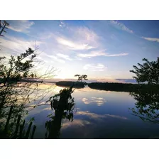 Terreno Com Vista Deslumbrante Para O Mar Em Paranaguá