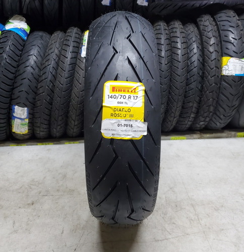 Llanta 140/70-17 Pirelli Diablo Rosso 3 V-racer250 Blackbird Foto 2