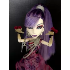 Monster High Spectra 2012