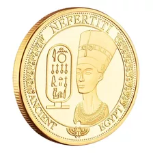 Moeda Comemorativa Rainha Nefertiti Egito Pirâmide Dourada