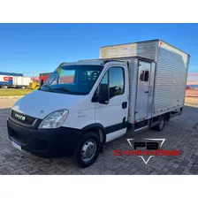 Iveco Daily 55c17 Com Cabine Suplementar E Baú.