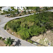 Terreno En Venta En Playa Nueva Romana, La Romana, R.d.