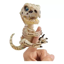 Juguetes Wowwee Untamed Skeleton Raptor De Fingerlings -