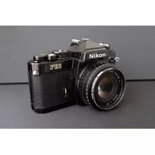 Câmera Analógica Nikon Fe2 Com Lente 50mm F/1.8 Serie E