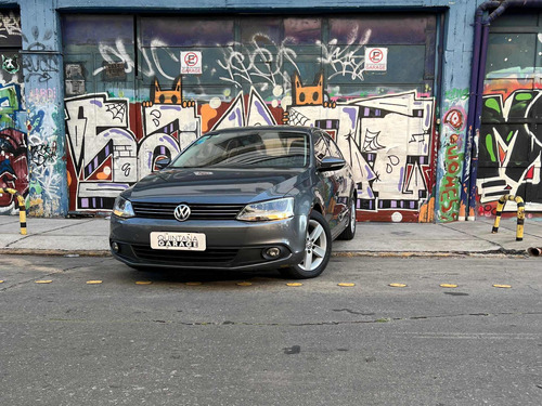 Volkswagen Vento 2014 2.5 Luxury 170cv Tiptronic