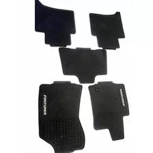 Moquetas Caucho Para Toyota Fortuner Sobreruedas