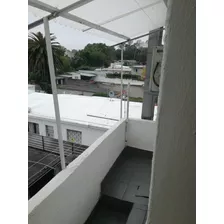 Vendo Apartamento Con Renta, 2 Dormitorios Y Terraza, Ubicado En Ituzaingó, Acepta Banco.