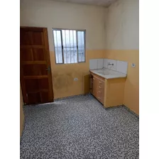 2 Quartos Cozinha E Banheiro 