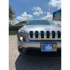 Jeep Cherokee 3.2 Longitude Plus 4x4