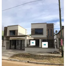 Venta Duplex En Santa Teresita, Al Frente, A Estrenar, Inmejorable Ubicación, Calle 5 Nro 1723, La Costa